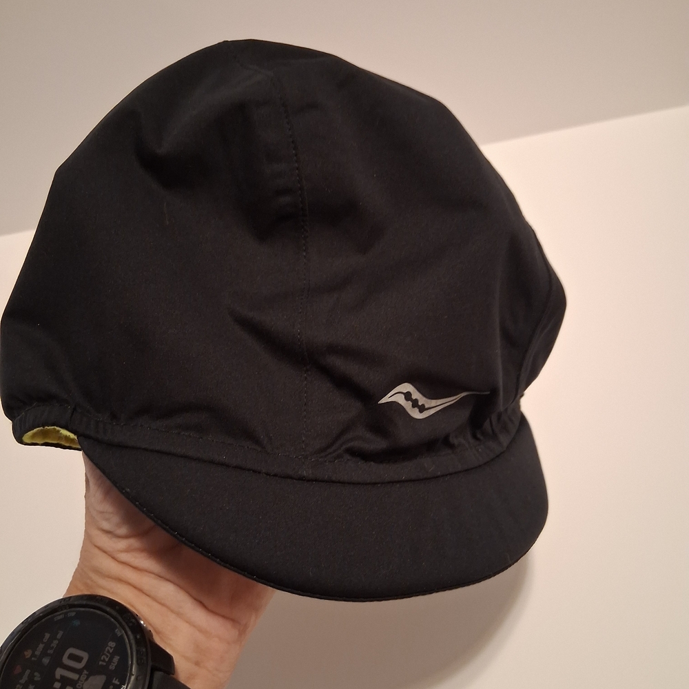 Saucony Black Running Cap
